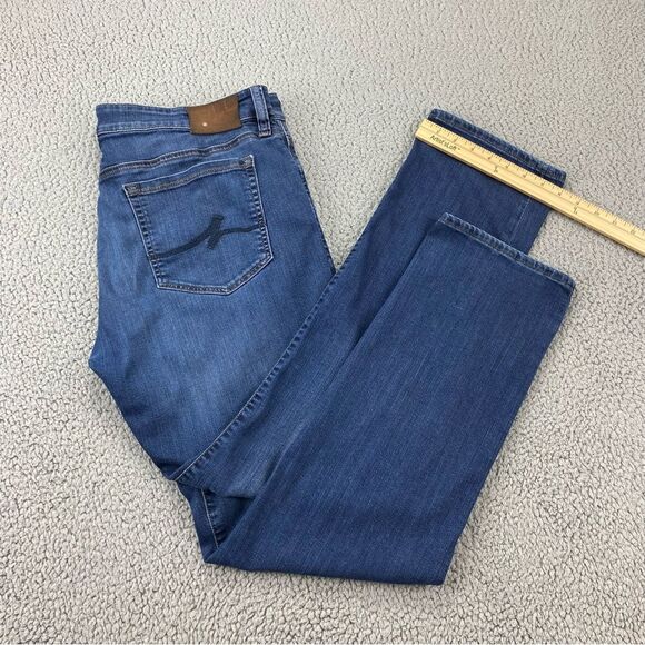 34 Heritage Men's Courage Mid-Rise Straight Jeans  |   Size:  36 - Picture 7 of 15